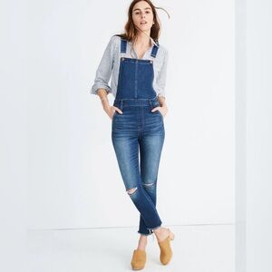 Madewell Roadtripper Overalls in Brodie Wash Dark Blue Distressed Like New
